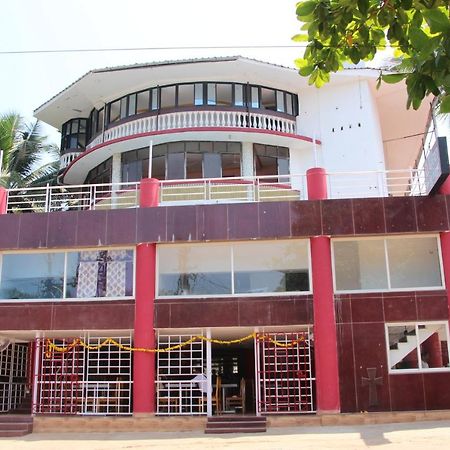 Hotel M R Manfred Calangute Exterior photo